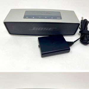 BOSE  Portable speaker